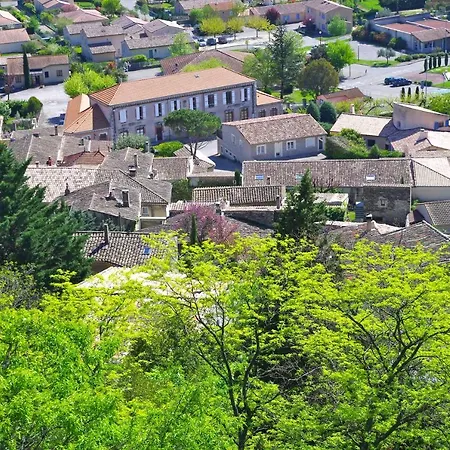 Otel Logis Le Champ De Mars