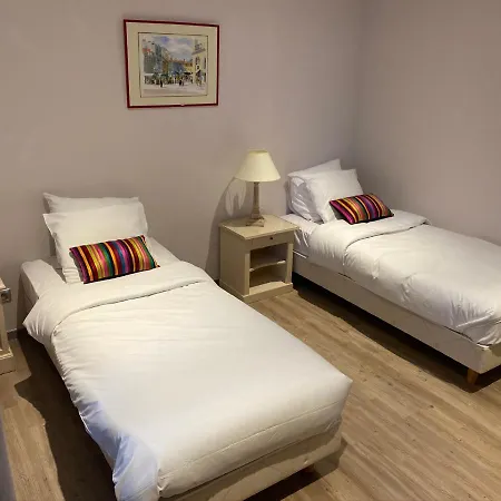 Logis Le Champ De Mars 3* Puy-Saint-Martin