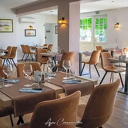 Logis Du Champ De Mars Puy-Saint-Martin